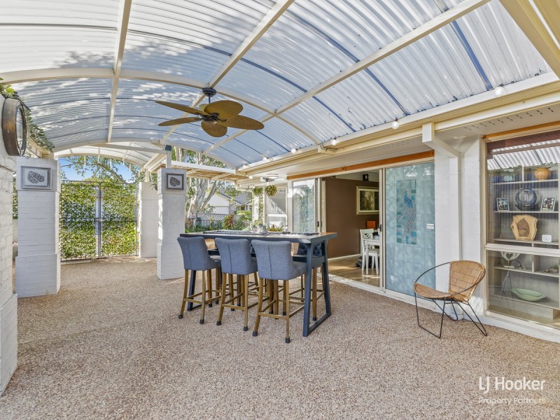 23 Carnation Crescent, Calamvale QLD 4116