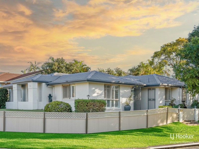 23 Carnation Crescent, Calamvale QLD 4116