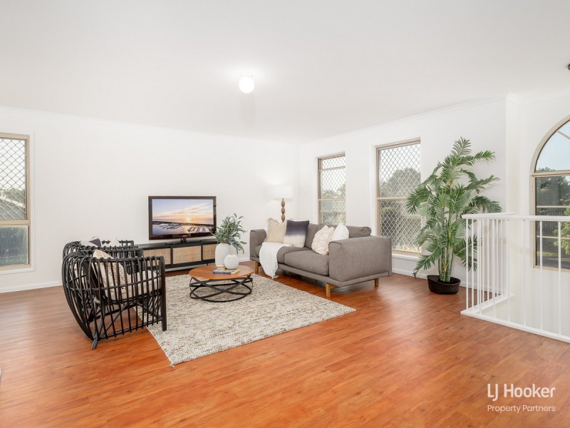 111 Rubicon Crescent, Kuraby QLD 4112