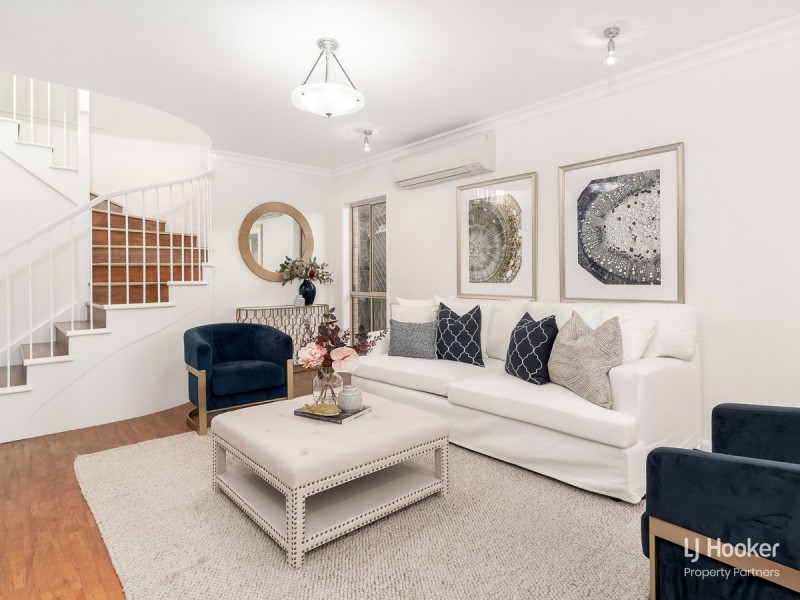 111 Rubicon Crescent, Kuraby QLD 4112