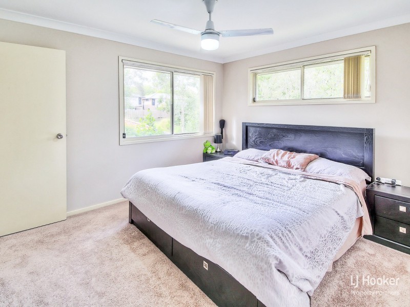 39 Earnshaw Street, Calamvale QLD 4116