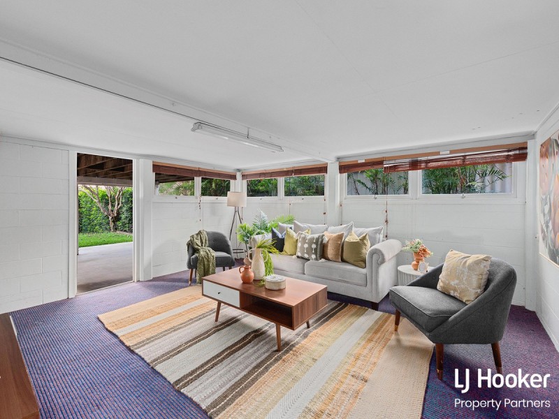 22 Denton Street, Wishart QLD 4122