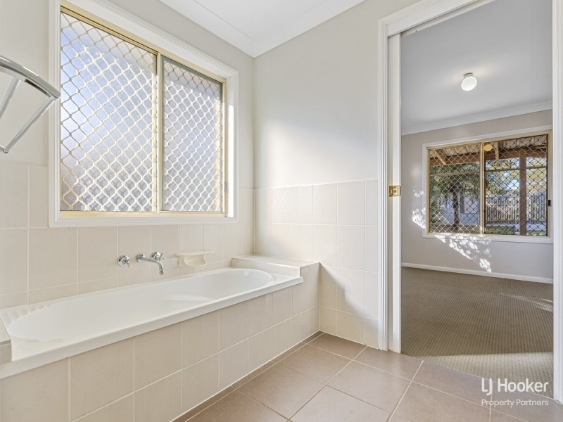 112 Ditton Road, Sunnybank Hills QLD 4109