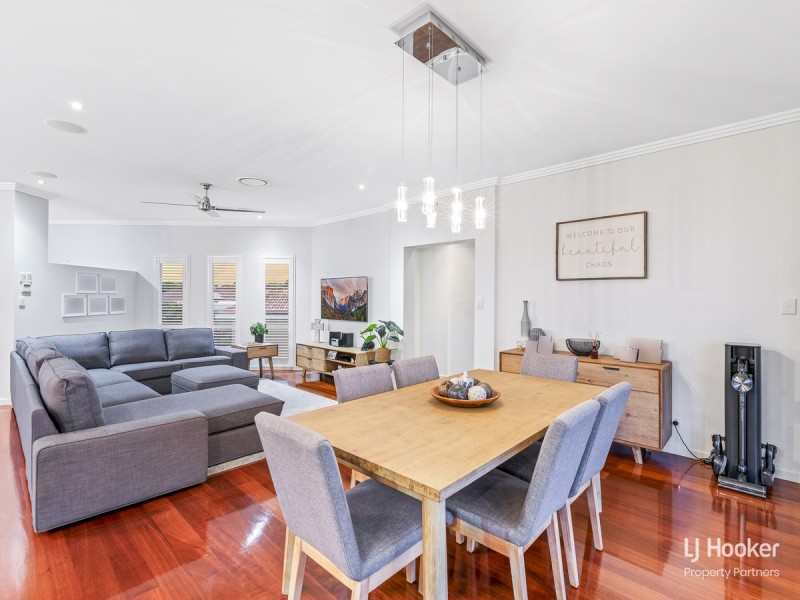 60 Spinnaker Circuit, Redland Bay QLD 4165