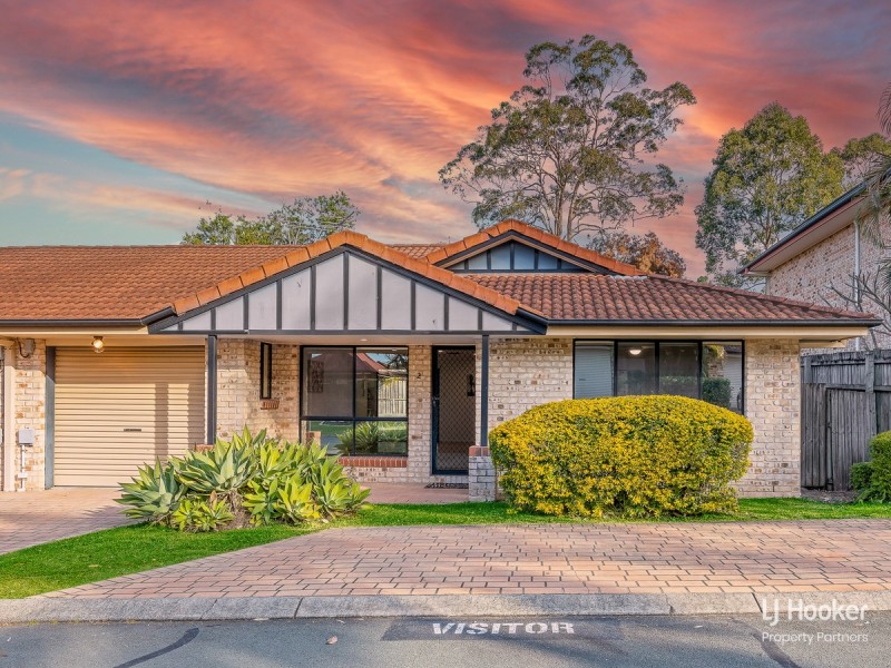 2/8 Honeysuckle Way, Calamvale QLD 4116