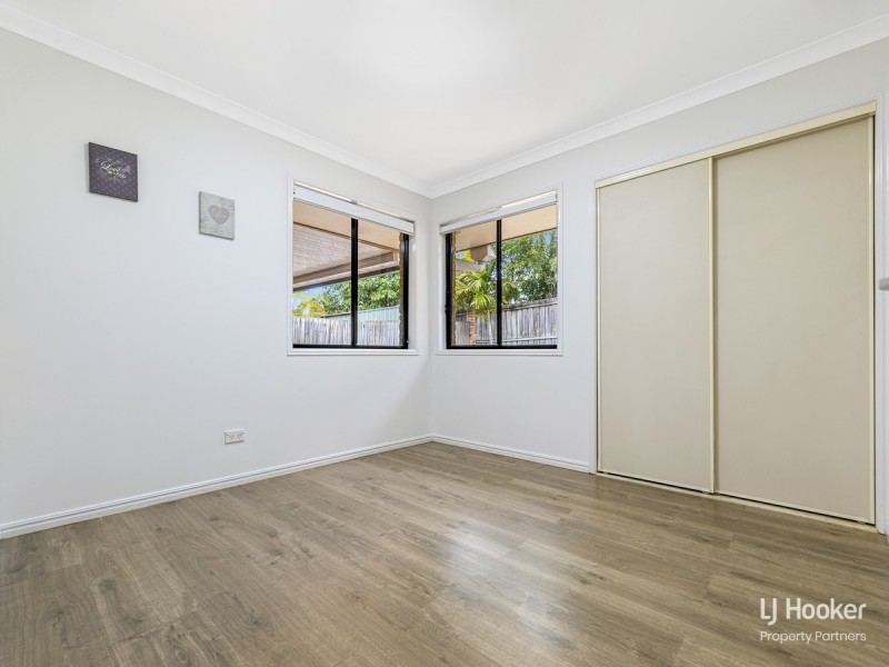 2/8 Honeysuckle Way, Calamvale QLD 4116