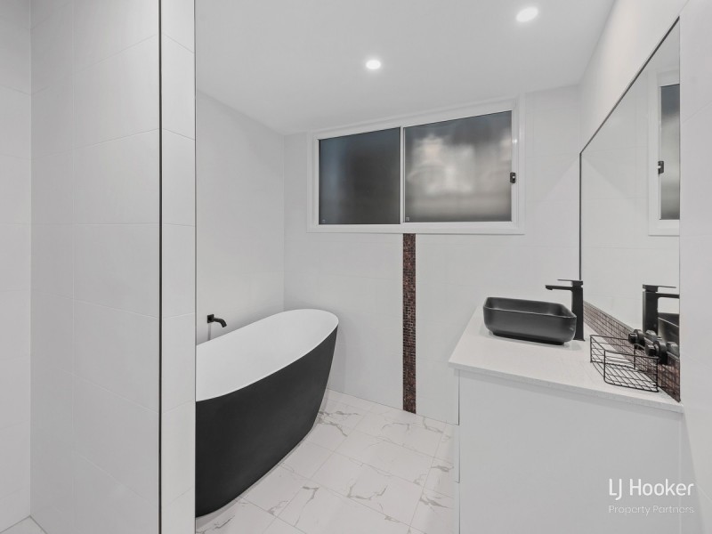 51 Hawken Drive, St Lucia QLD 4067