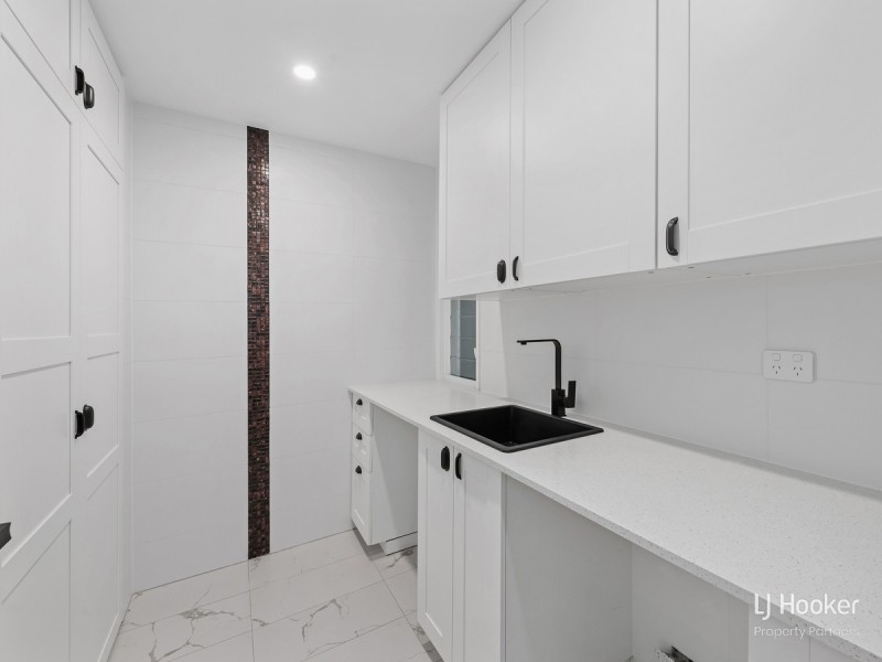 51 Hawken Drive, St Lucia QLD 4067