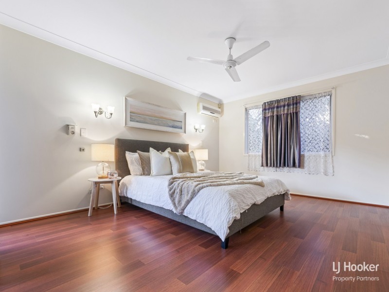 4 Eastcourt Lane, Sunnybank Hills QLD 4109