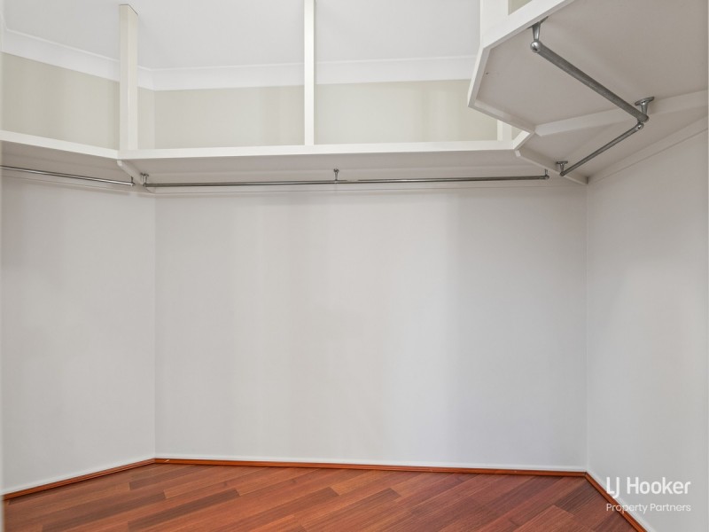 4 Eastcourt Lane, Sunnybank Hills QLD 4109