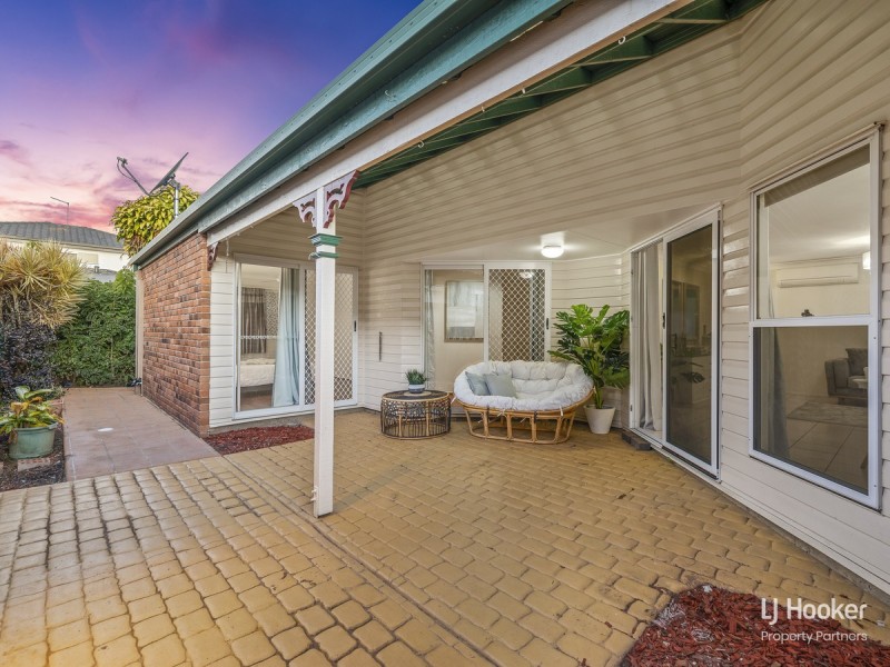 4 Eastcourt Lane, Sunnybank Hills QLD 4109