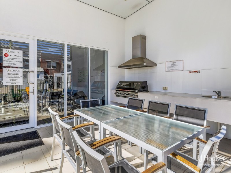 71/37 Slobodian Avenue, Eight Mile Plains QLD 4113