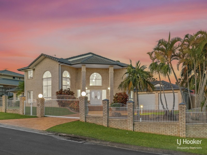 2 Gangar Close, Eight Mile Plains QLD 4113