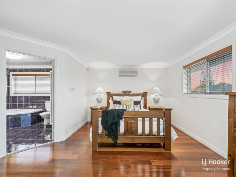 2 Gangar Close, Eight Mile Plains QLD 4113