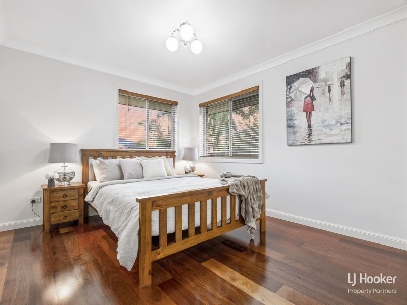 2 Gangar Close, Eight Mile Plains QLD 4113