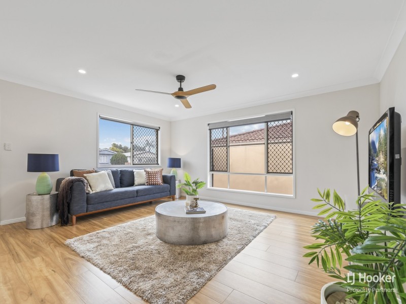 15 Liverpool Street, Eight Mile Plains QLD 4113