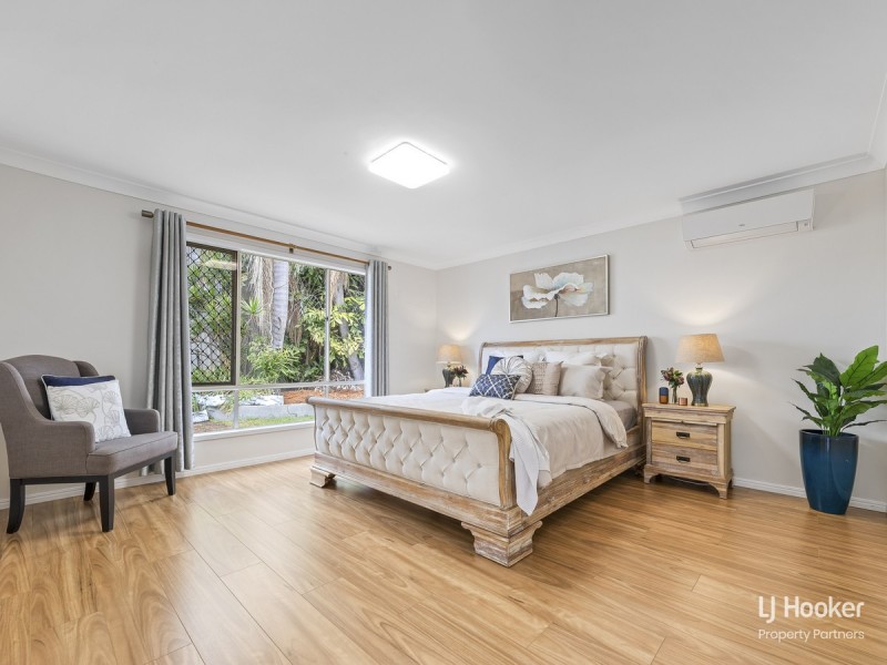 15 Liverpool Street, Eight Mile Plains QLD 4113