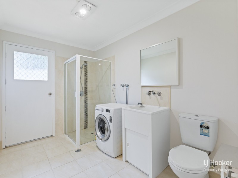 15 Liverpool Street, Eight Mile Plains QLD 4113