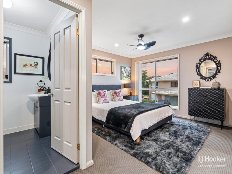 27/27 Camille Crescent, Wynnum West QLD 4178