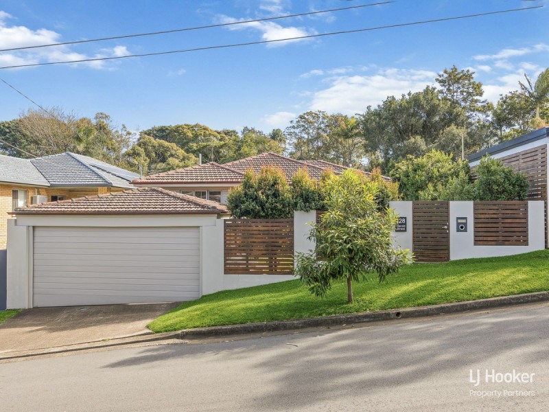 128 Harold Street, Holland Park QLD 4121