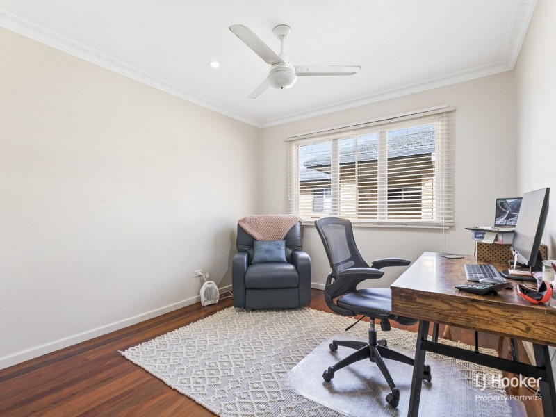 128 Harold Street, Holland Park QLD 4121