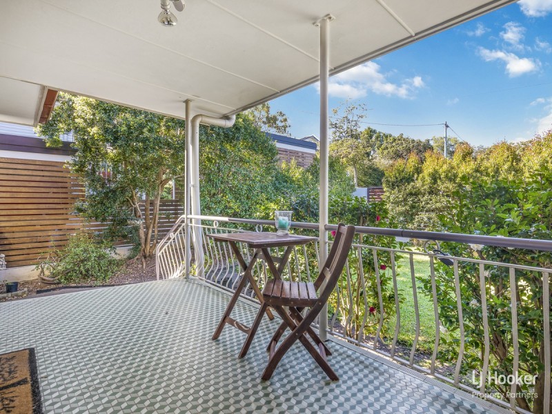 128 Harold Street, Holland Park QLD 4121
