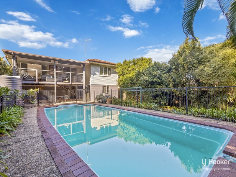 128 Harold Street, Holland Park QLD 4121