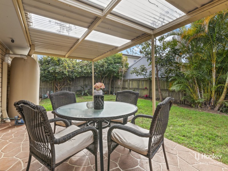 24 Meadow Street, Eight Mile Plains QLD 4113