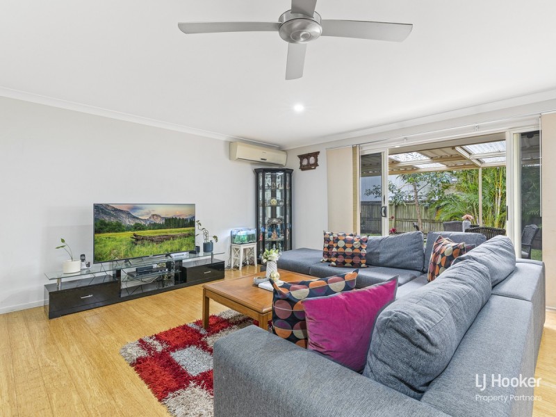 24 Meadow Street, Eight Mile Plains QLD 4113