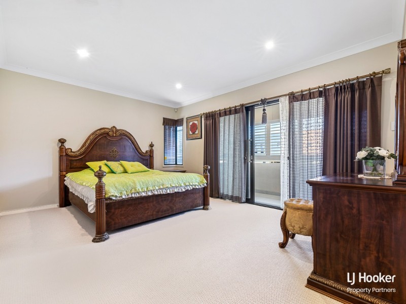 15 Royal Crescent, Rochedale QLD 4123