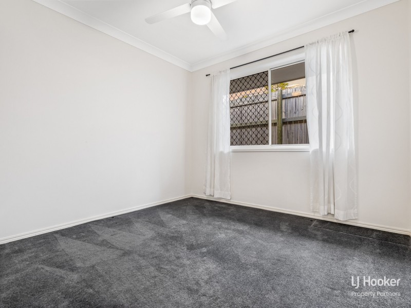 2/1 Daintree Drive, Parkinson QLD 4115