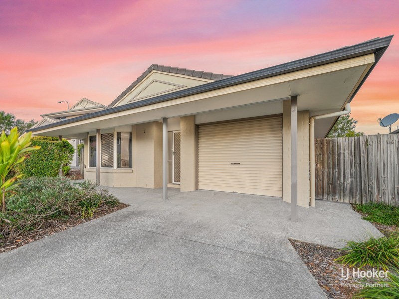 2/1 Daintree Drive, Parkinson QLD 4115