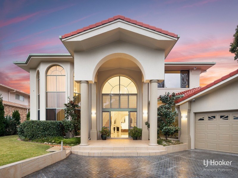 26 Lindfield Circuit, Robertson QLD 4109