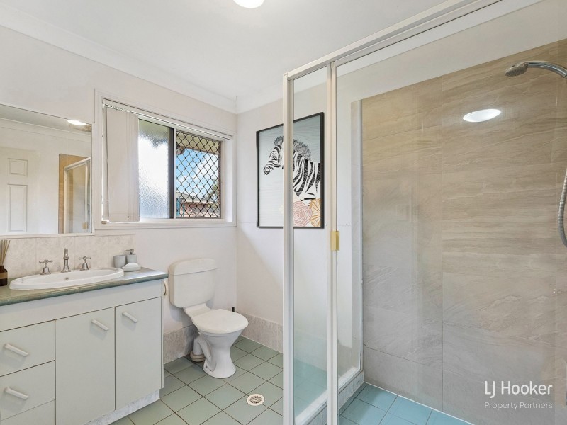 70 Glenfield Street, Parkinson QLD 4115