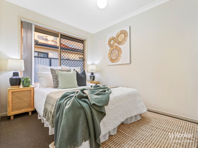 18 Khoo Place, Calamvale QLD 4116