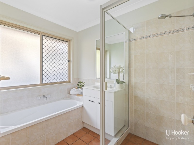 18 Khoo Place, Calamvale QLD 4116