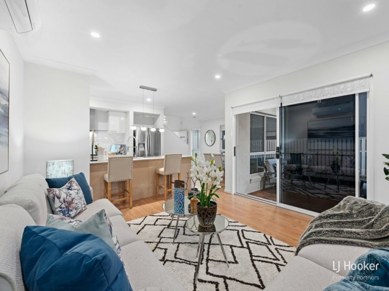 8 Ross Street, Rochedale QLD 4123