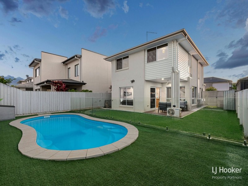 8 Ross Street, Rochedale QLD 4123