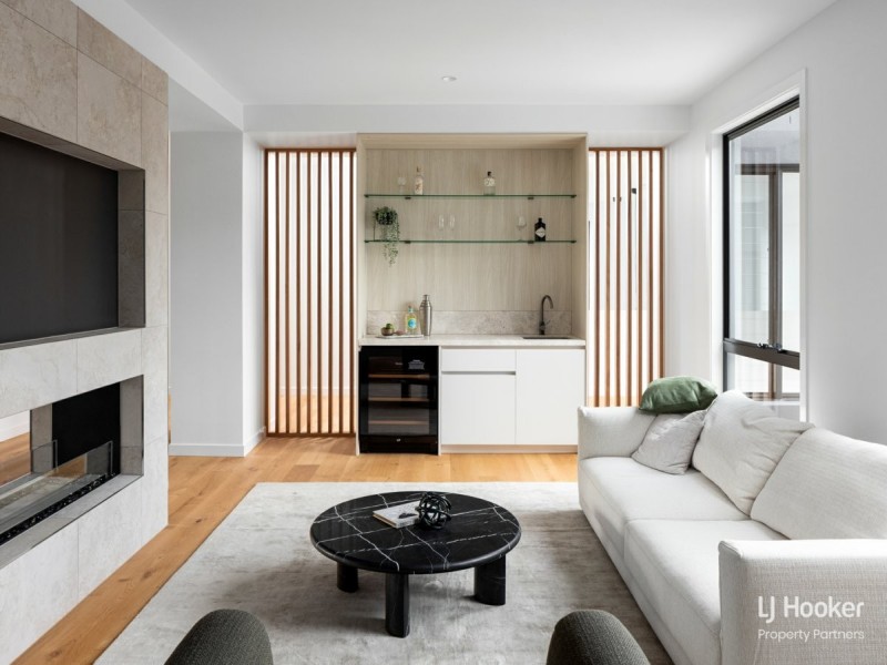 10 Zara Street, Robertson QLD 4109