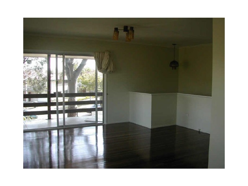 7 Acron Street, Macgregor QLD 4109