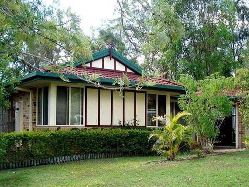 27 Commoron Crescent, Runcorn QLD 4113