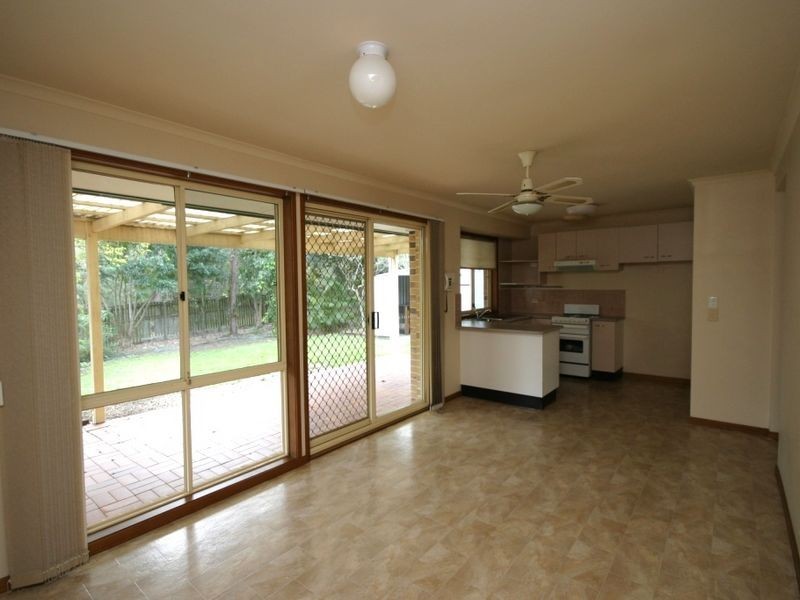 27 Commoron Crescent, Runcorn QLD 4113