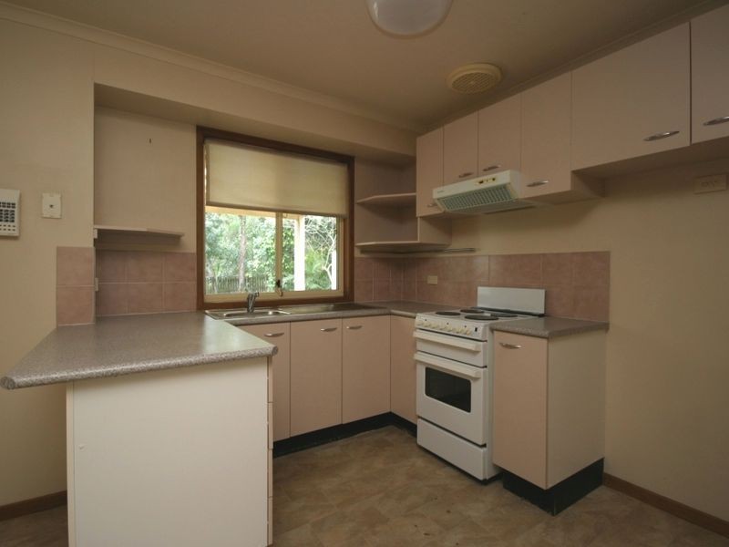 27 Commoron Crescent, Runcorn QLD 4113