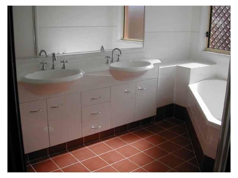 15 Shuttleworth Street, Kuraby QLD 4112