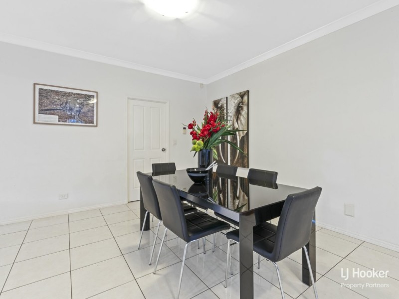 22 Avonlea Place, Eight Mile Plains QLD 4113