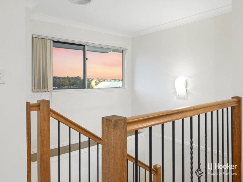 22 Avonlea Place, Eight Mile Plains QLD 4113