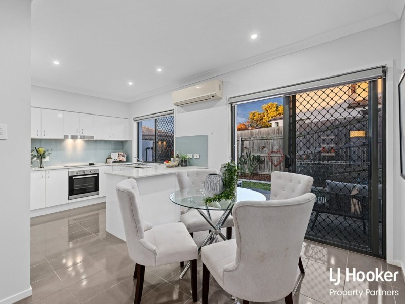 24/30 Girraween Crescent, Parkinson QLD 4115