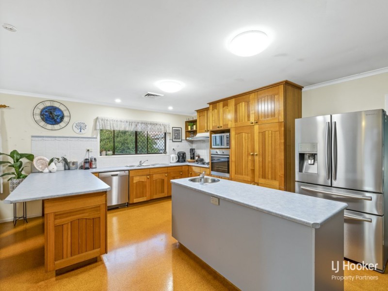 6 Genoa Street, Macgregor QLD 4109