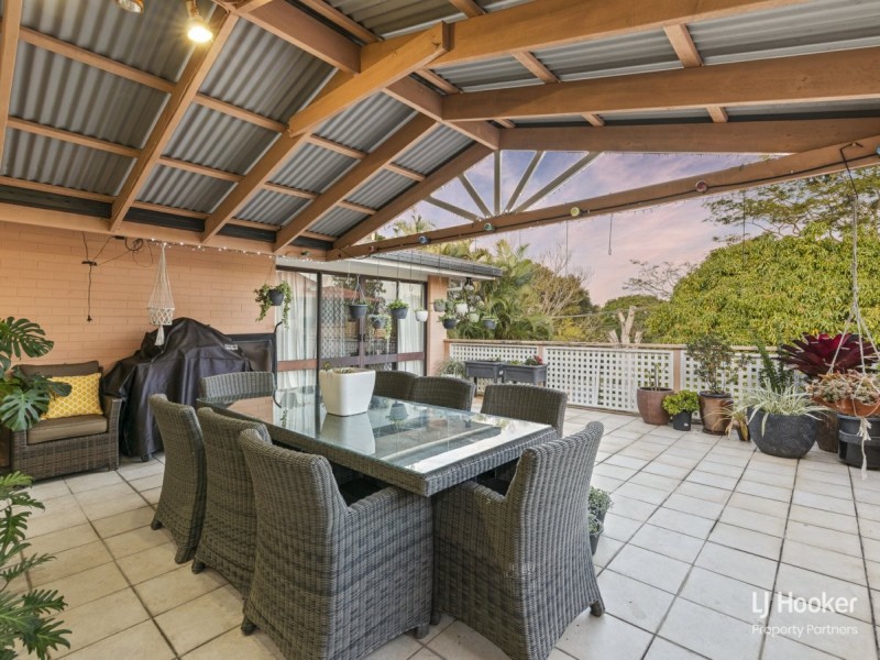 6 Genoa Street, Macgregor QLD 4109