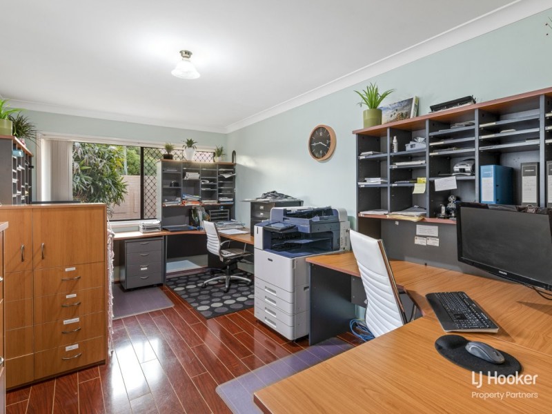 6 Genoa Street, Macgregor QLD 4109